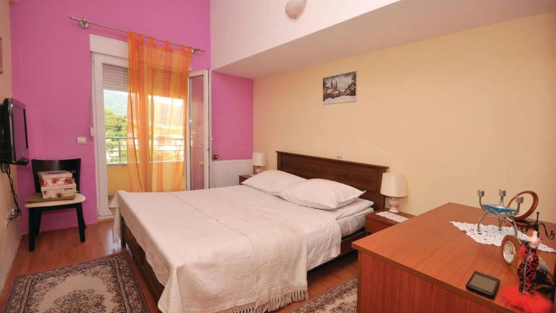 Kaštel Novi Apartment Sara  Kaštel Novi